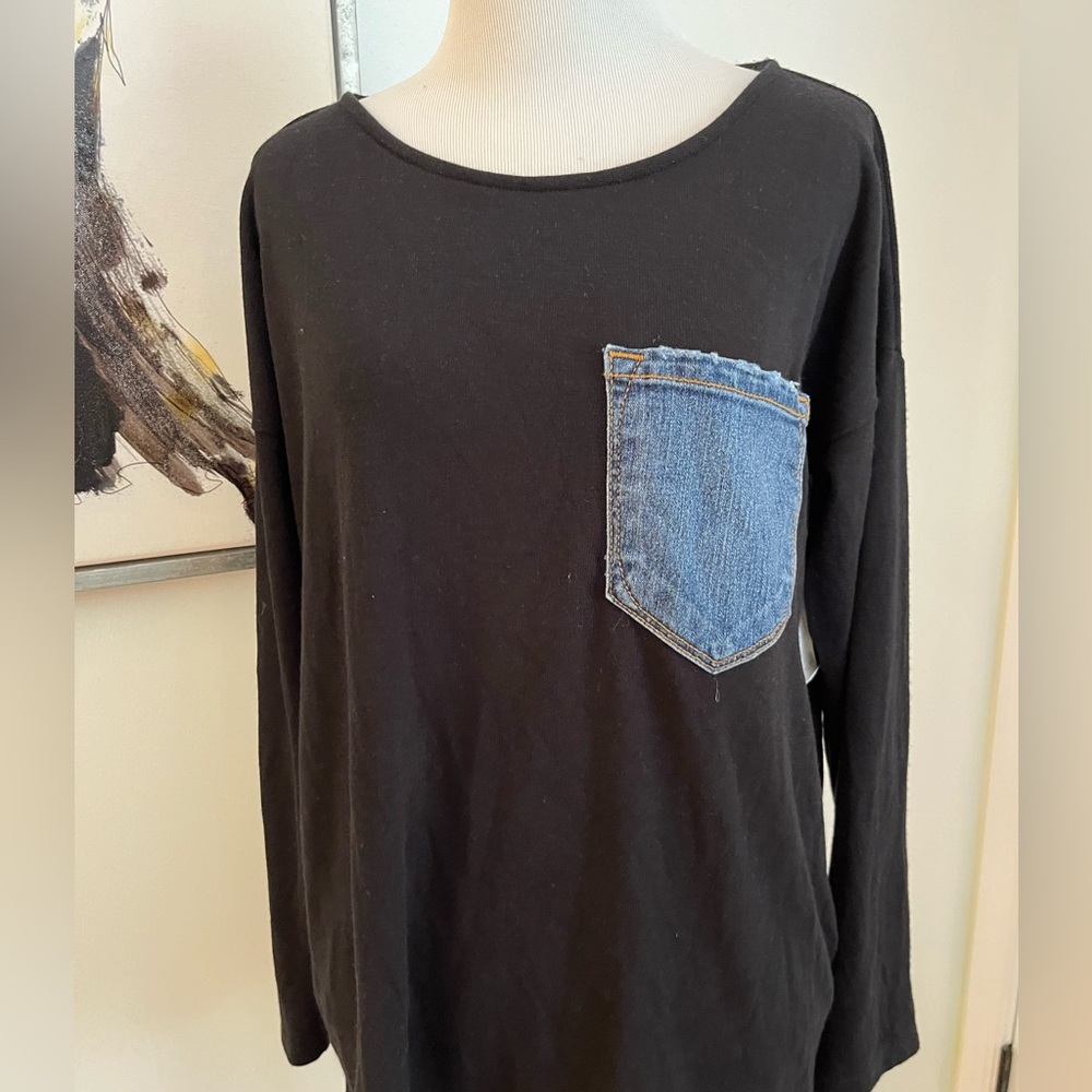 NWT Karen Kane Black Denim Pocket Sweater Size XS